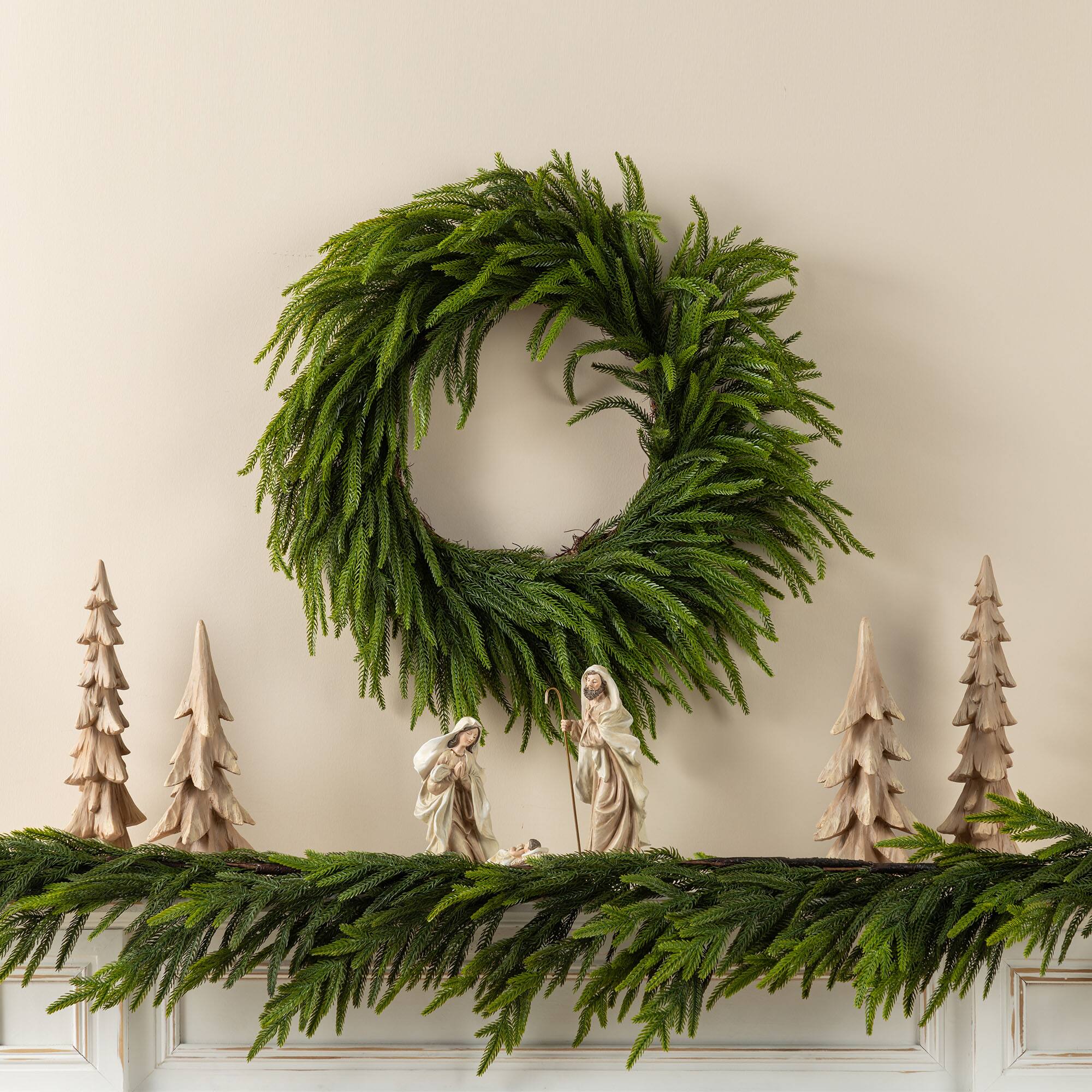 Glitzhome® 28"D Christmas Greenery PE Wreath